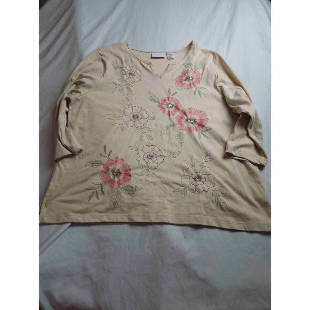 Alfred Dunner Shirt Top Womens Size XL Tan Floral Embroidered V-Neck 3/4 Sleeves